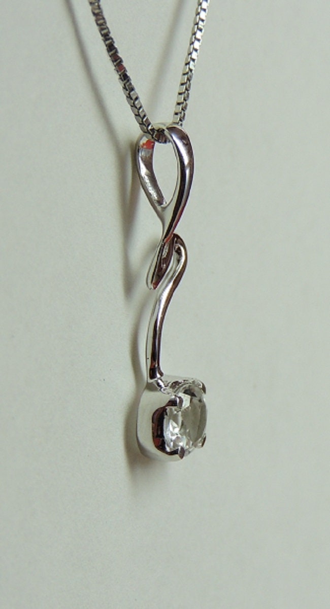Edler 0,40 Carat weisstopas Anhanger 925 Silber Collier Kette weisser Topas