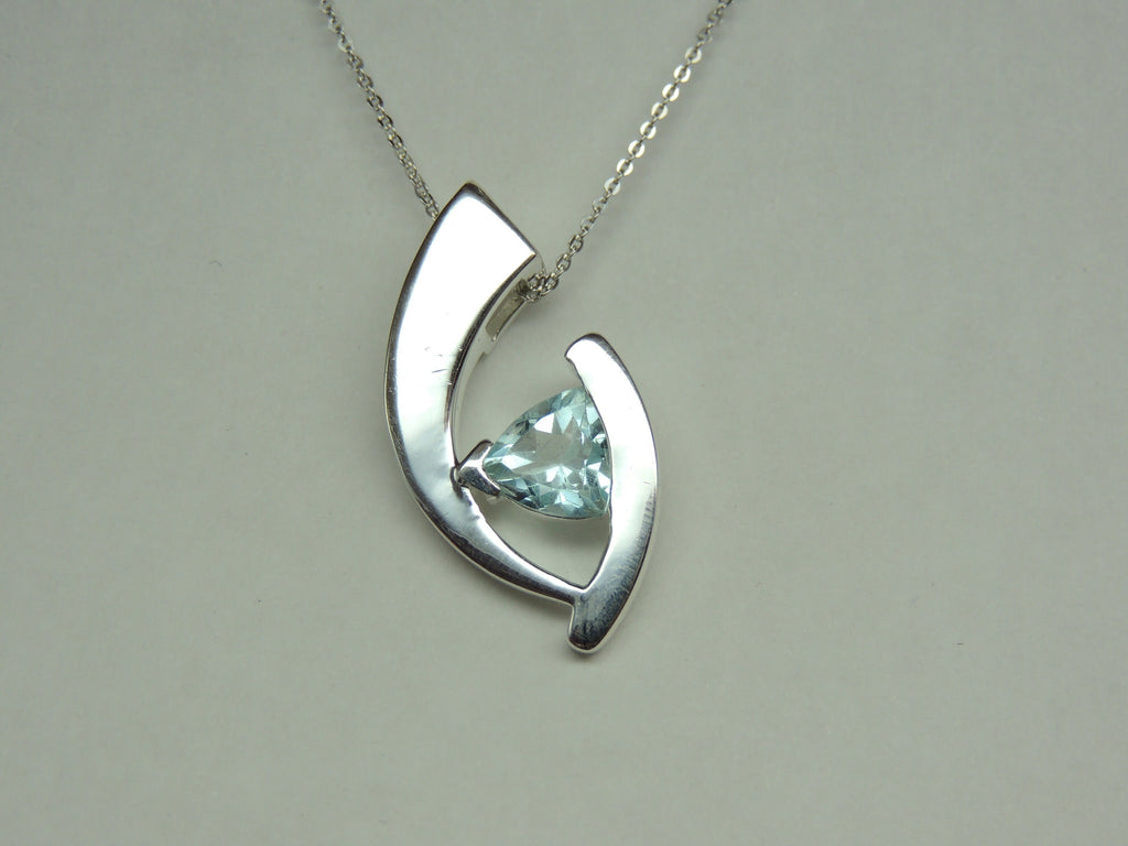 Edler 2,0 Carat Blauotpas Anhanger Design 925 Silber sky blue topas Anhanger
