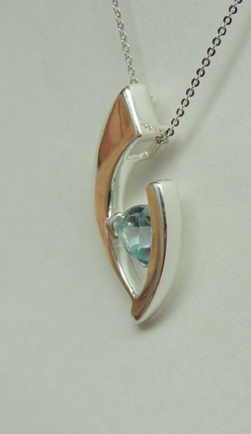 Edler 2,0 Carat Blauotpas Anhanger Design 925 Silber sky blue topas Anhanger