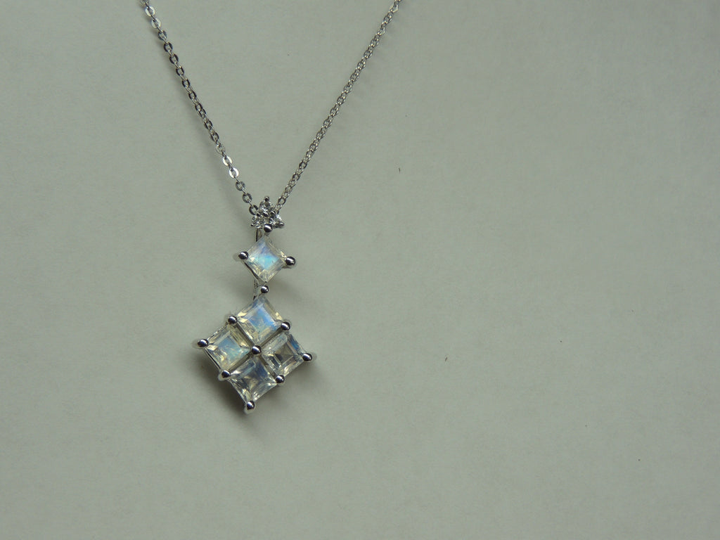 Edler 1,55 Carat Mondlichttopas Anhanger 925 Silber  Mondlicht Topas
