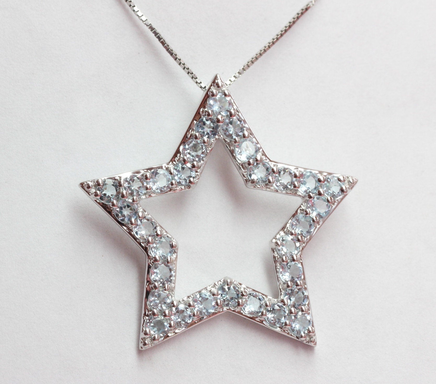 Edler 1,80 Carat Blautopas Stern Anhanger 925 Silber Collier Kette sky blue Topas