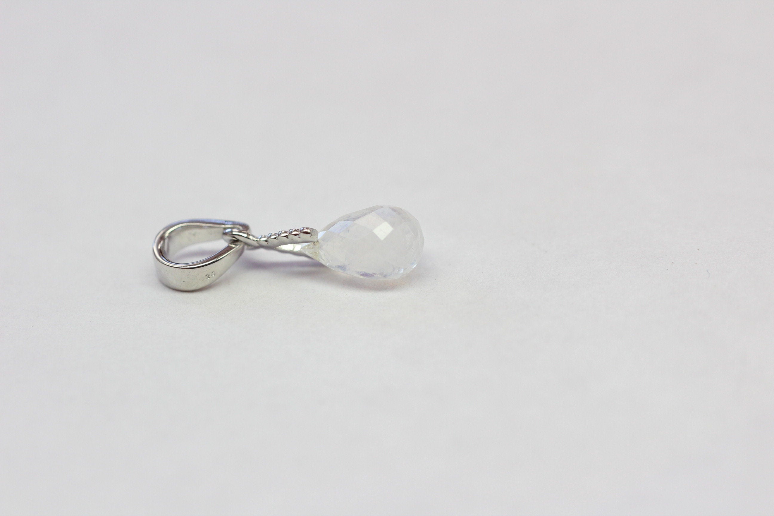 Edler 2,25 Carat Mondlichttopas Anhanger 925 Silber Collier Kette Top Edelstein