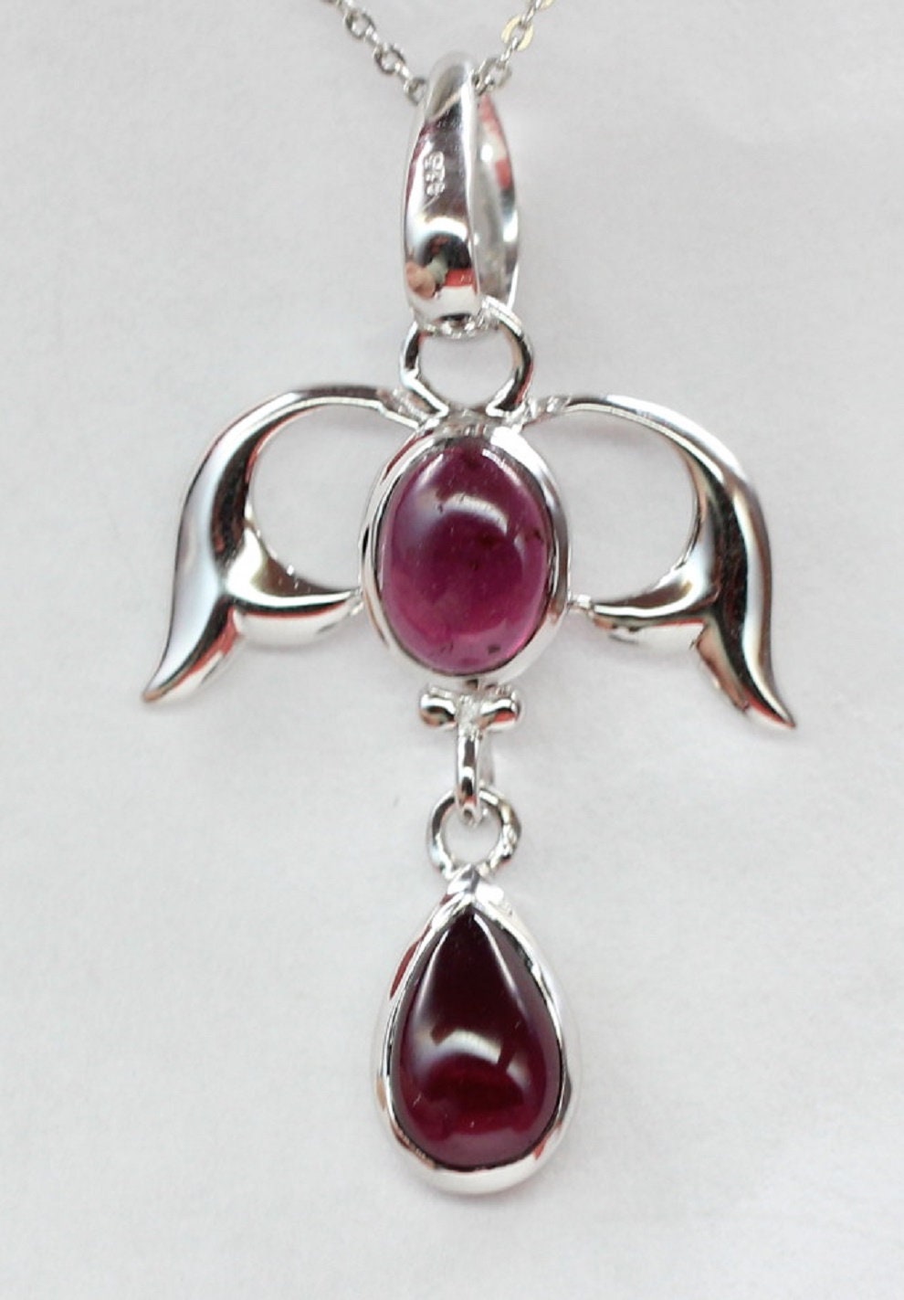 Edler 3,4 Carat Granat Anhanger Cabochon Schliff 925 Silber Collier Kette Top