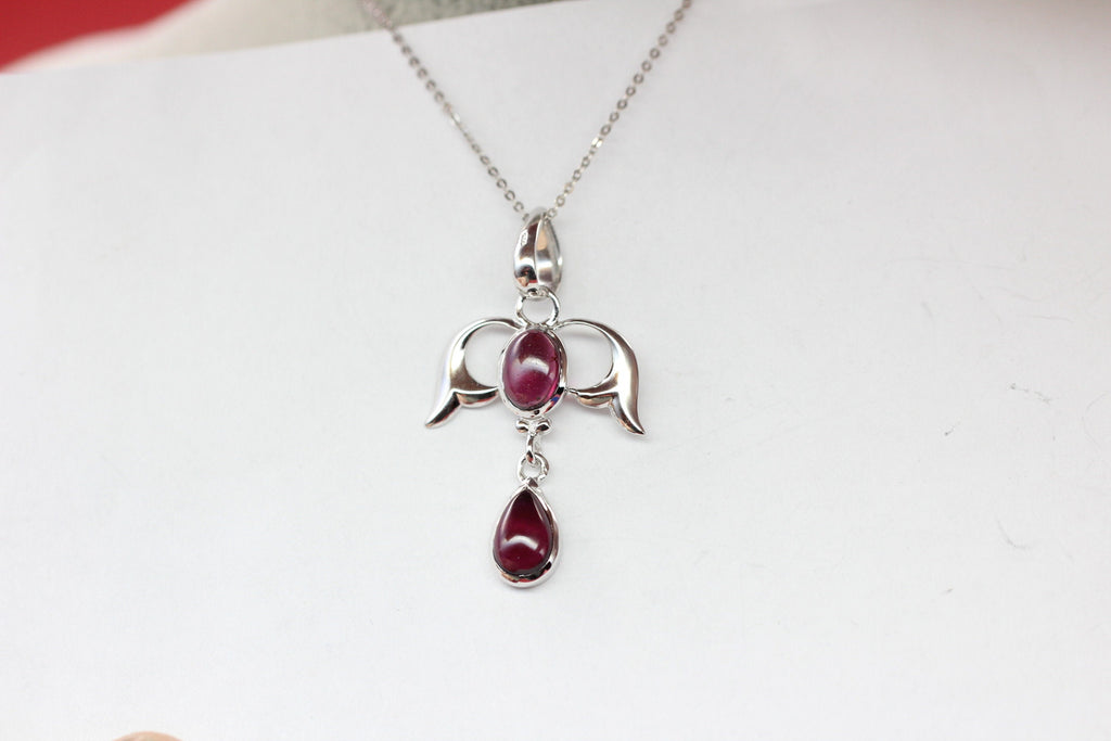 Edler 3,4 Carat Granat Anhanger Cabochon Schliff 925 Silber Collier Kette Top