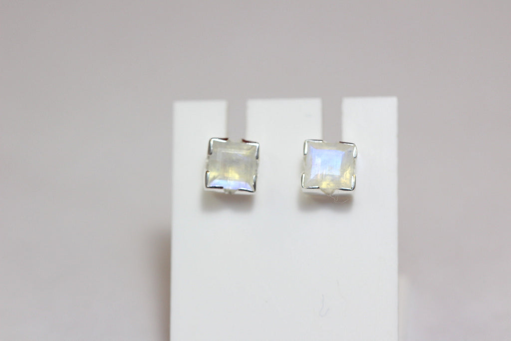 Edler 1,6 Carat Mondlichttopas Ohrstecker 925 Silber Ohrring Ohrschmuck Mondstein