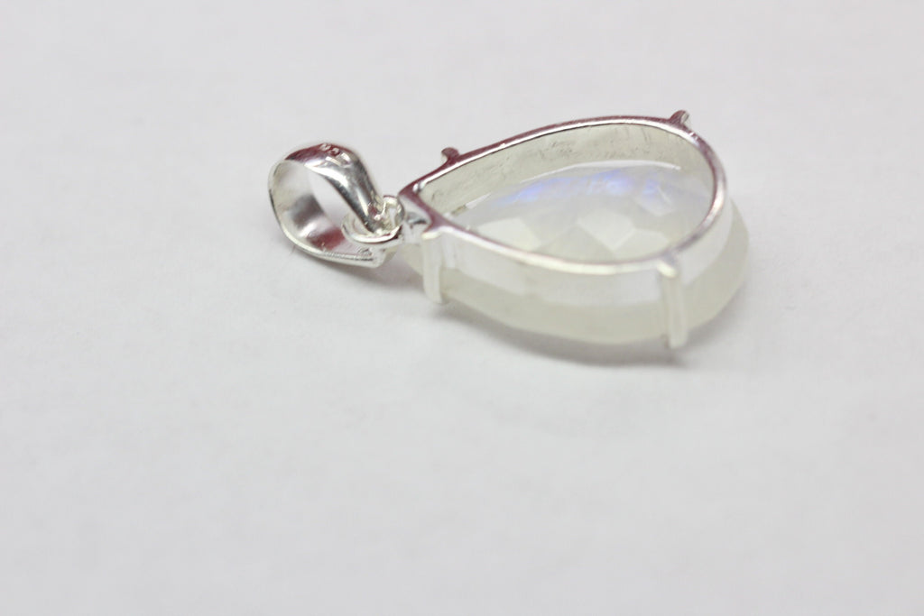 Edler 18,3 Carat Mondlichttopas Anhänger 925 Silber