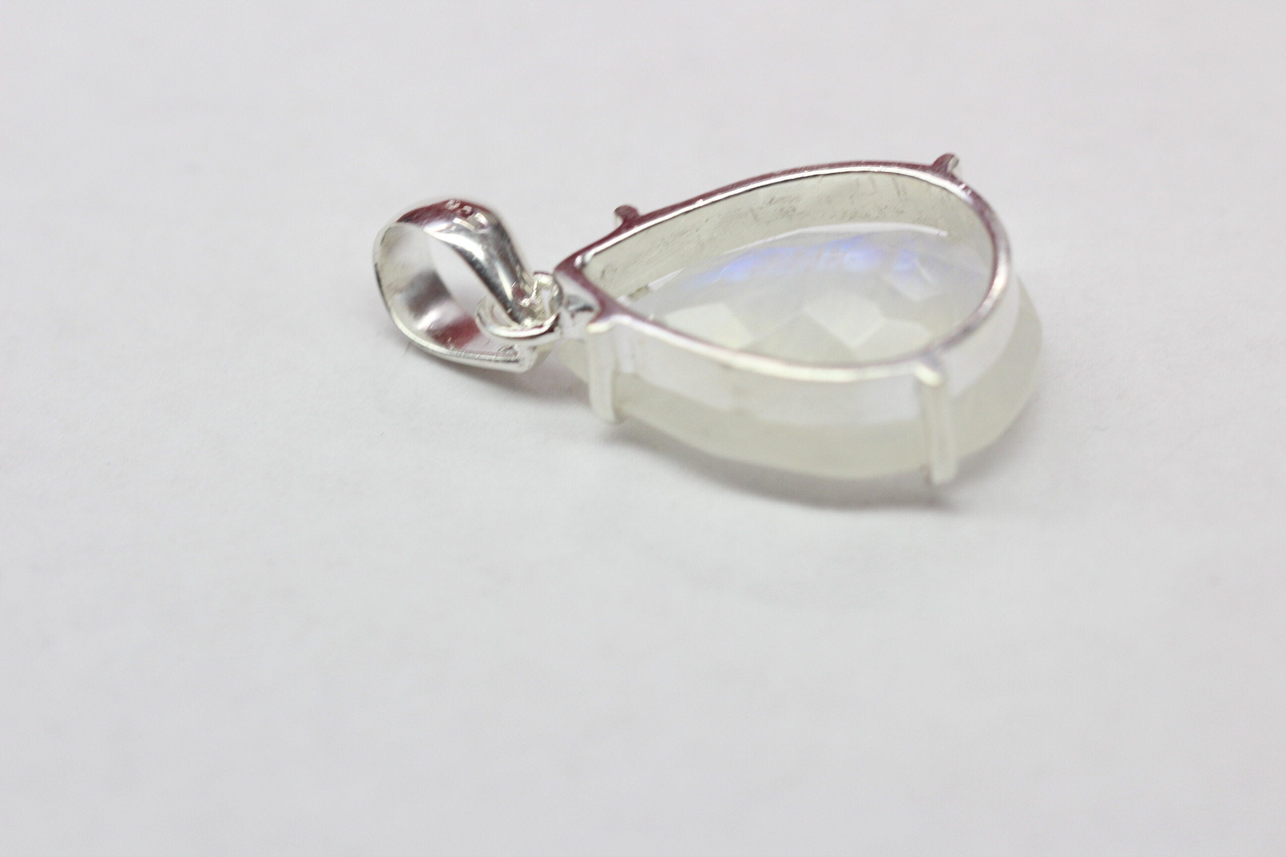 Edler 18,3 Carat Mondlichttopas Anhänger 925 Silber