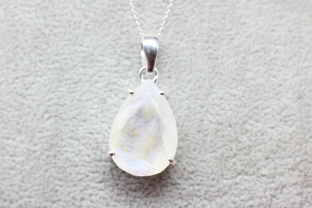 Edler 18,3 Carat Mondlichttopas Anhänger 925 Silber