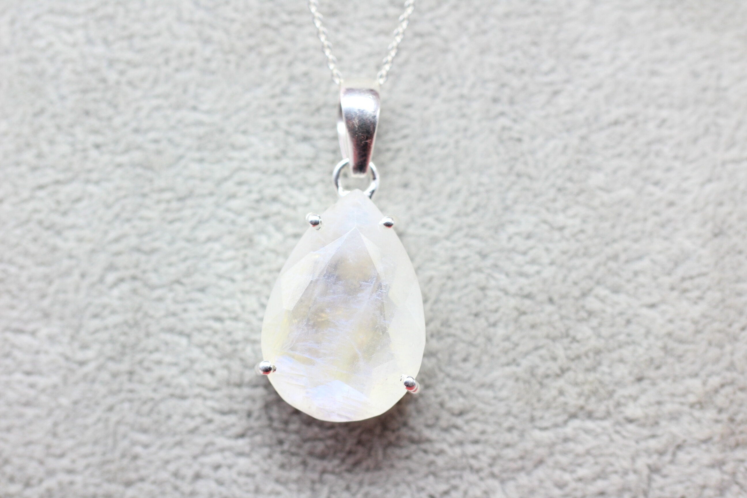Edler 18,3 Carat Mondlichttopas Anhänger 925 Silber