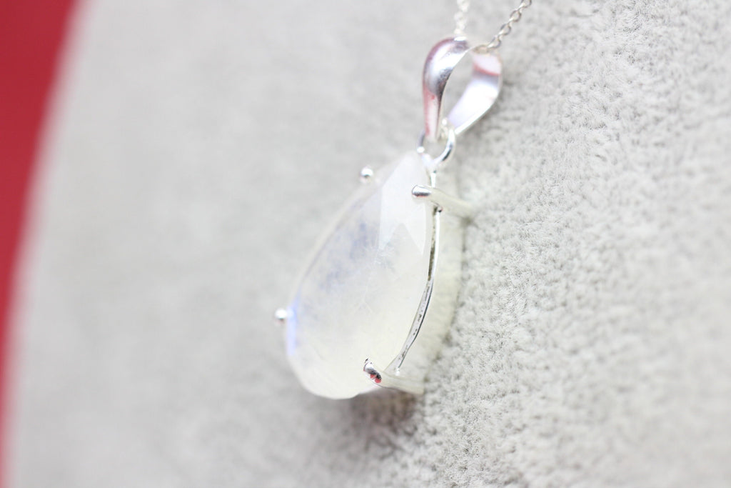 Edler 18,3 Carat Mondlichttopas Anhänger 925 Silber