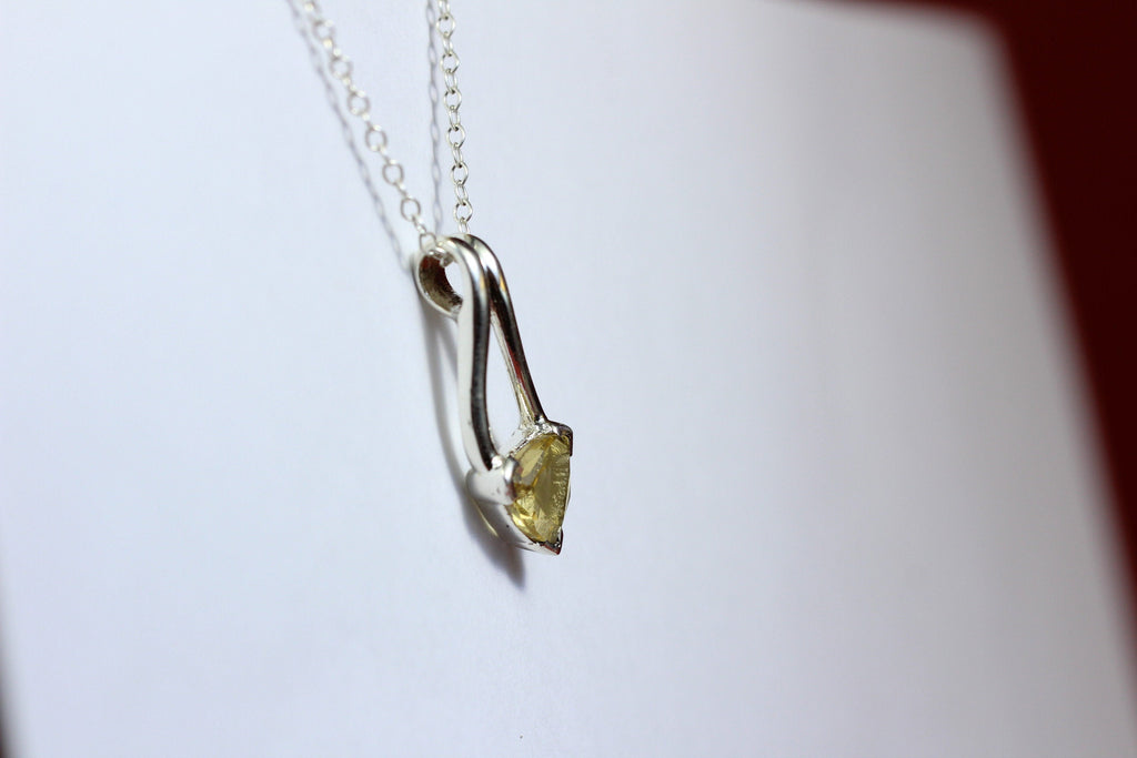 Edler 1,3 Carat Citrin Anhanger 925 Silber gelber Edelstein