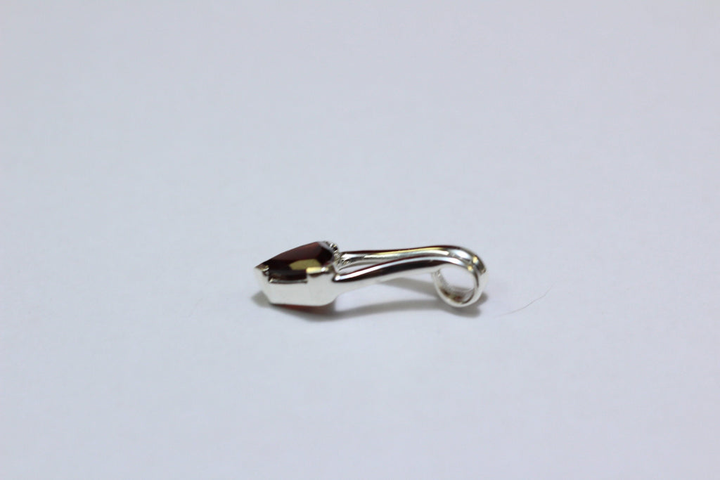 Edler 2,0 Carat Granat Anhanger 925 Silber Collier Kette blutroter Edelstein