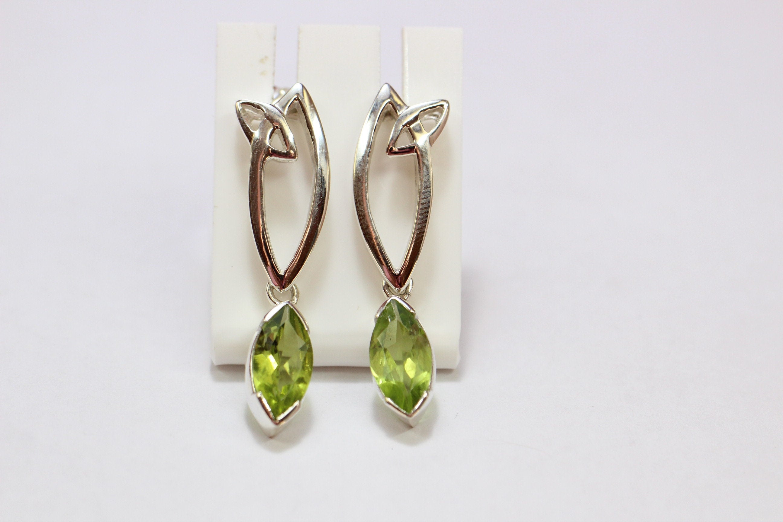 Edle 2,9 Carat Peridot Ohrstecker 925 Silber Ohrstecker Olivin Schmuck Top