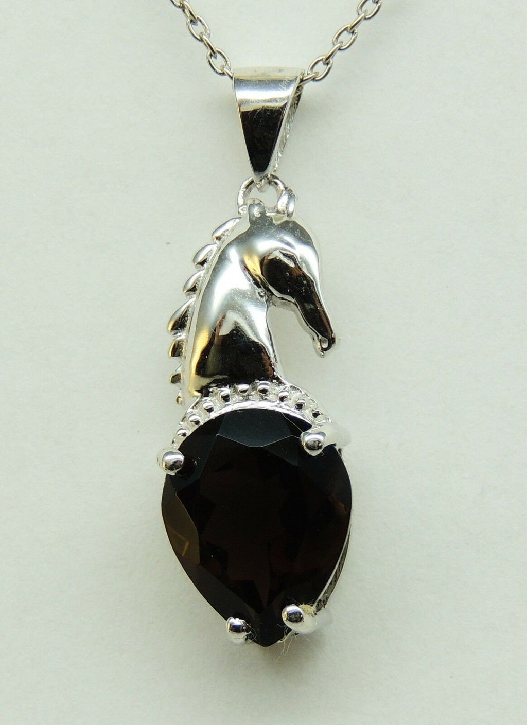 3,75 Carat Rauchquarz Pferde Anghanger 925 Silber Colier Kette