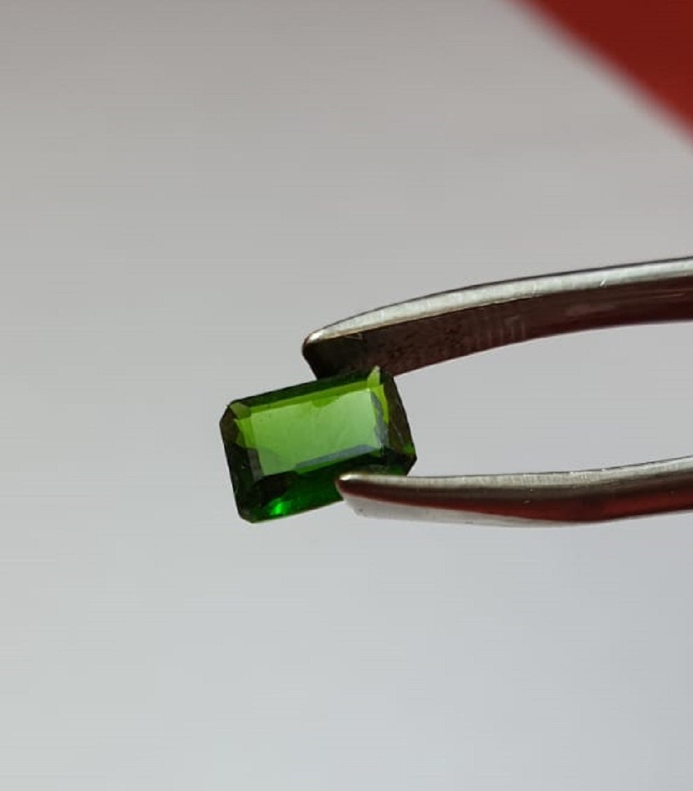 0,43 Carat Chromdiopsid Octagon AAA Qualitat aus Russland Top