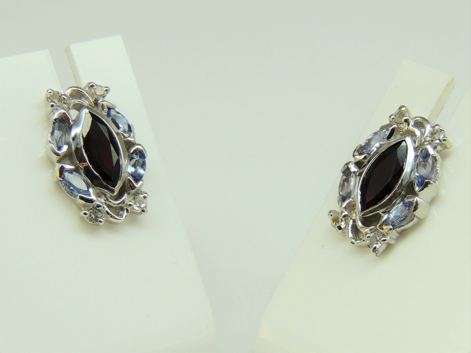 Edle 2,62 Carat Tansanit Granat Ohrstecker 925 Silber Ohrring Ohrschmuck