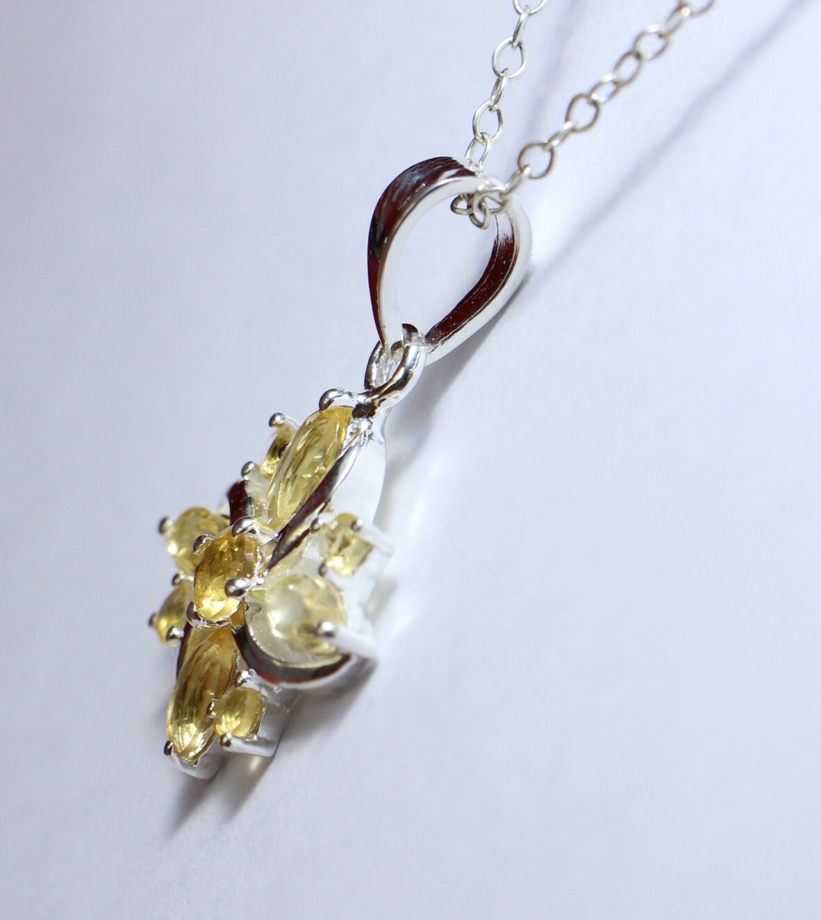 Echter Citrin Anhänger 925 Silber  0,8 Karat Gelber Edelstein Schmuck  Goldener Edelstein Anhänger Handgefertigt  Geschenk für Sie