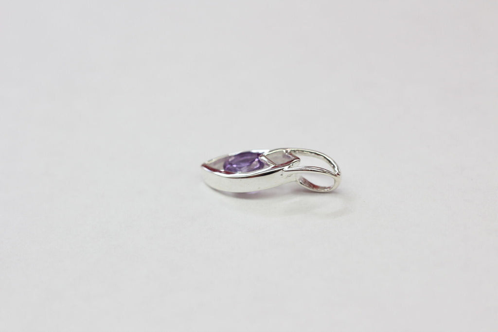 Amethyst Kettenanhänger Silber 925  0,42 ct Edelstein  Modernes Design