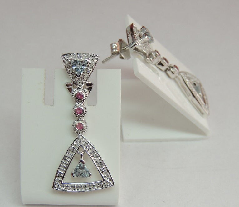 LuxuriGrasse 1,82 Carat Blautopas Rubin Ohrstecker 925 Silber himmelblauer Topas Ohrschmuck