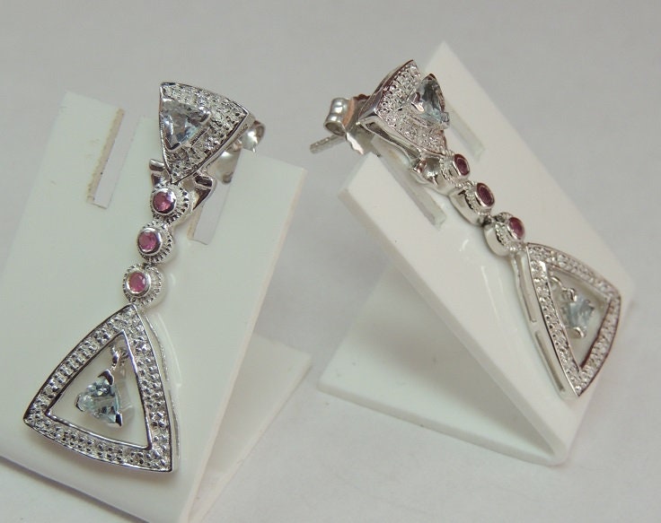 LuxuriGrasse 1,82 Carat Blautopas Rubin Ohrstecker 925 Silber himmelblauer Topas Ohrschmuck