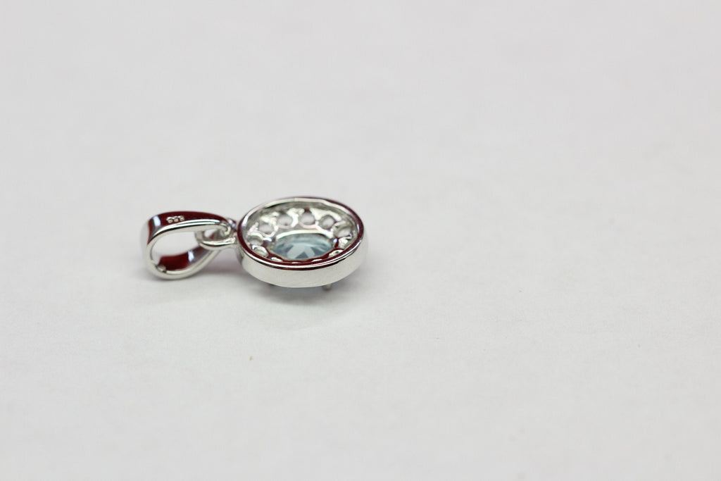 Edler 0,8 Carat Blautopas weisstopas Anhänger 925 Silber Edelstein