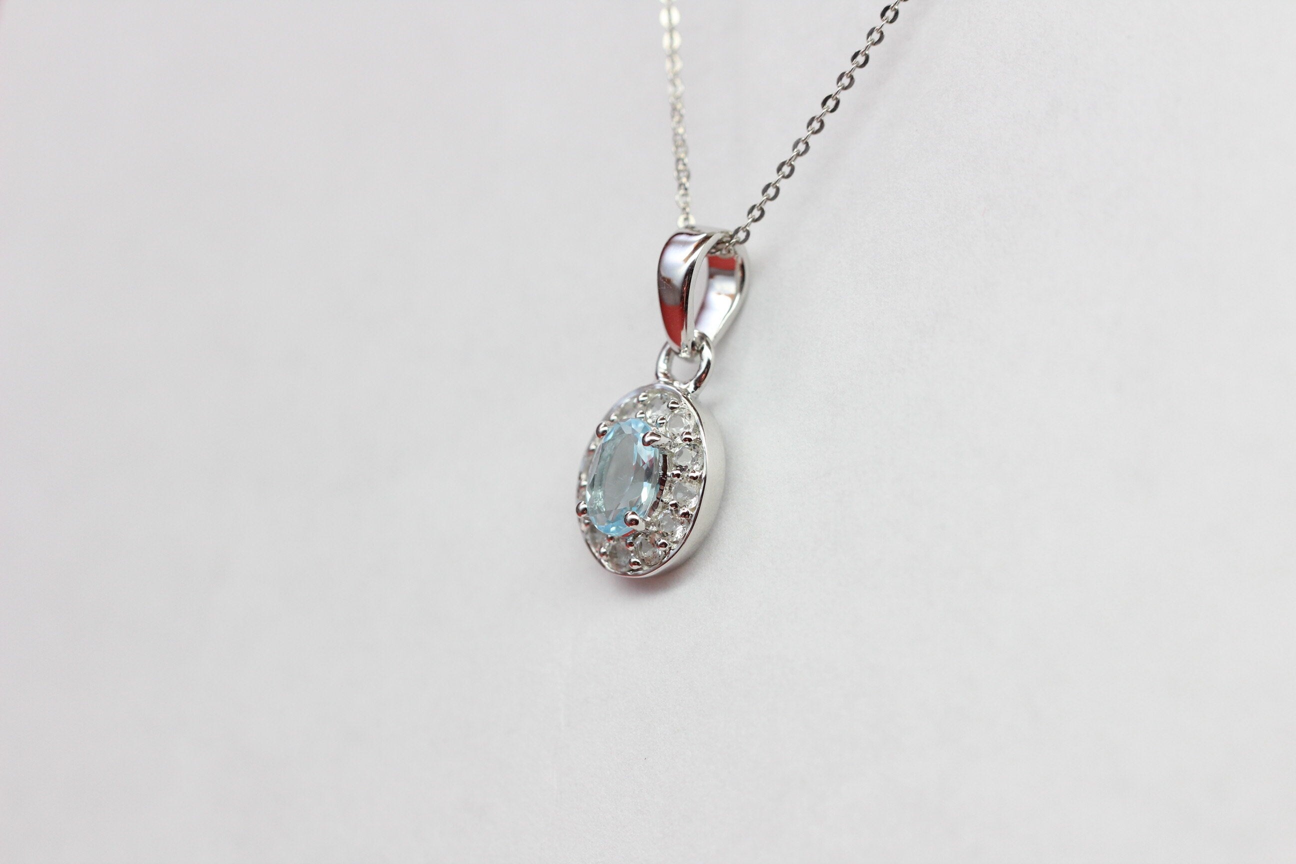 Edler 0,8 Carat Blautopas weisstopas Anhänger 925 Silber Edelstein