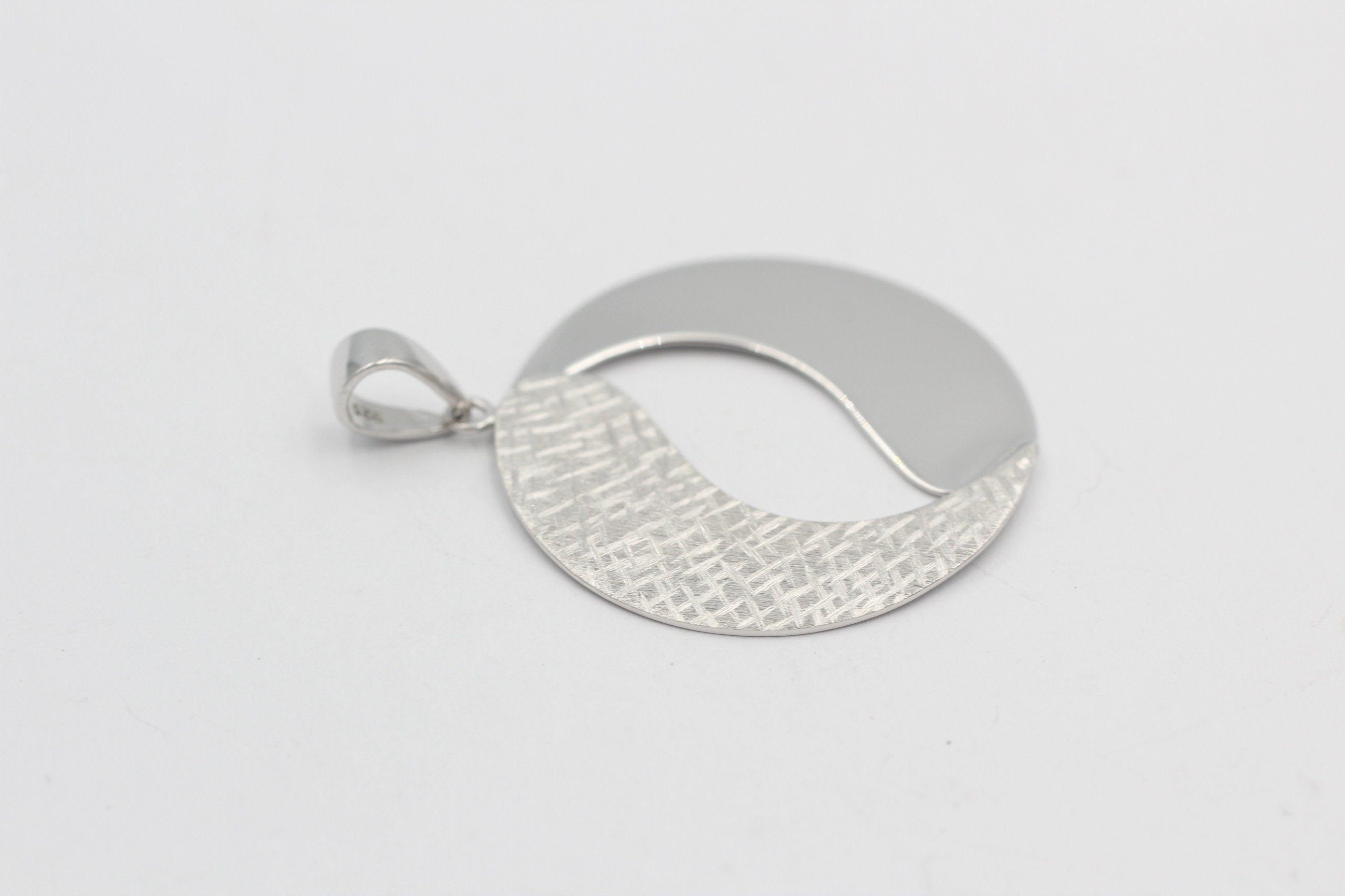 Anhänger rund 925 Sterling Silber rhodiniert mattiert Collier Kette Top Edel