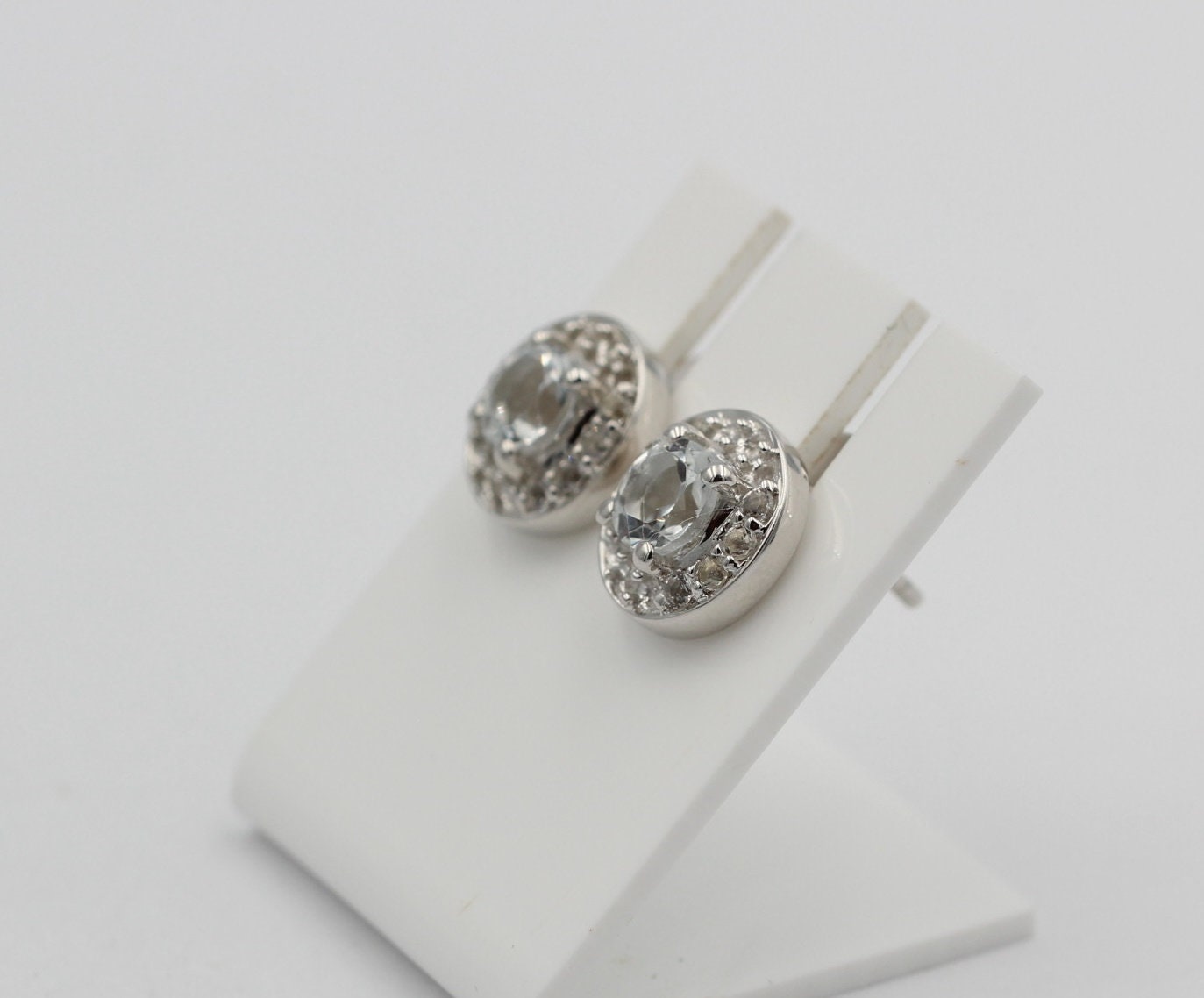 Edler 1,35  Carat Weißtopas OHrstecker 925 Silber Ohrschmuck Edelstein Schmuck