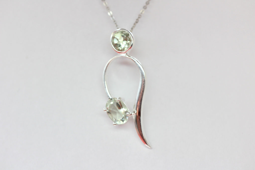 Edler 1,49 Carat moderner Prasiolith Anhanger 925 Silber Collier Kette graner Amethyst