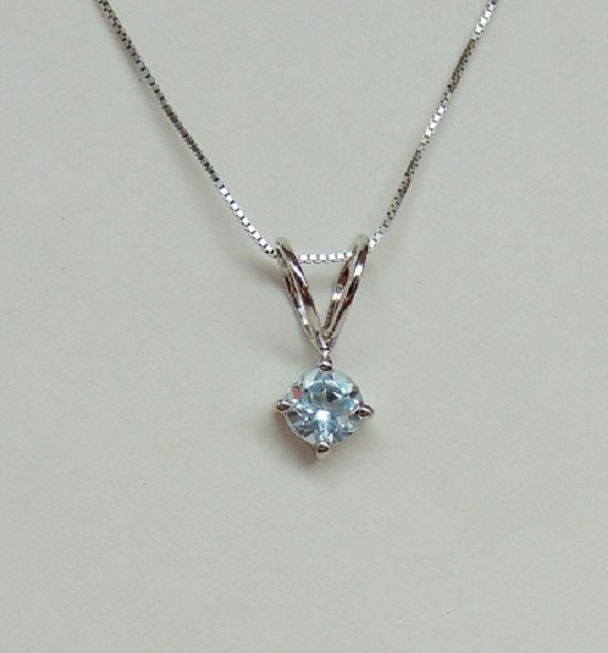 Edler 0,97 Carat Blautopas Anhanger 925 Silber Collier Kette sky blue topas himmelblau