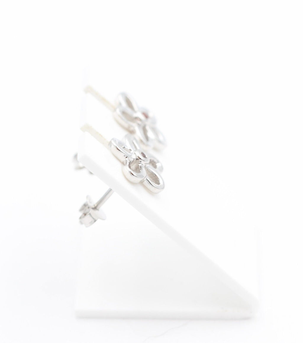 0,02 Carat roter Diamant Blumen Ohrstecker 925 Silber I2-I3 Top Edel