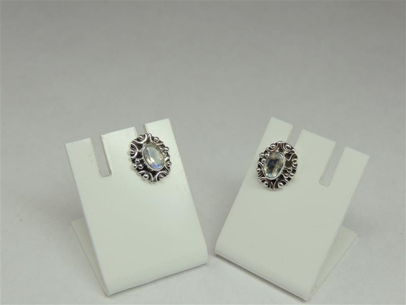 Edle 1,0 Carat Mondlichttopas Ohrstecker 925 Silber irrisierender Edelstein Top
