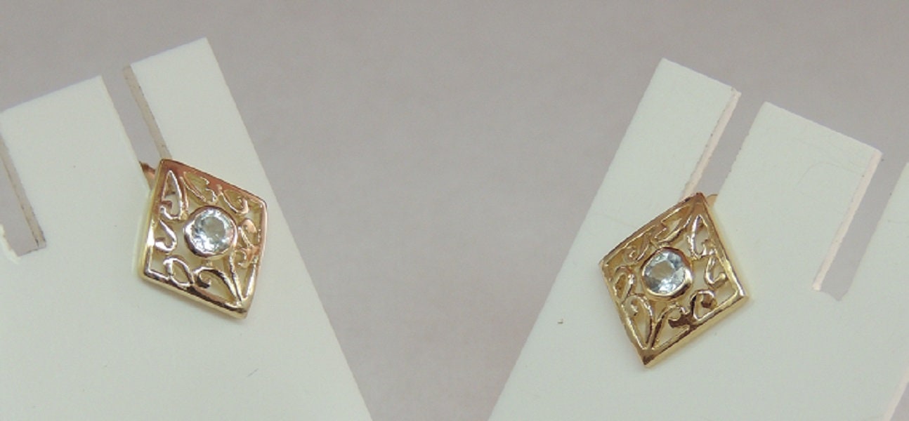 Edle 0,24 Carat Blautopas Ohrstecker 925 Silber vergoldet Sky blue Topas Ohrschmuck