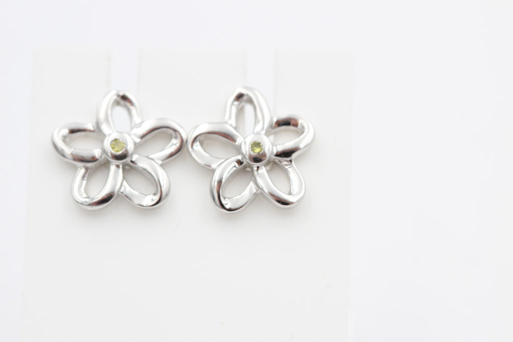 0,02 Carat gelber Diamant Blumen Ohrstecker 925 Silber G- H / I2-I3 Top Edel