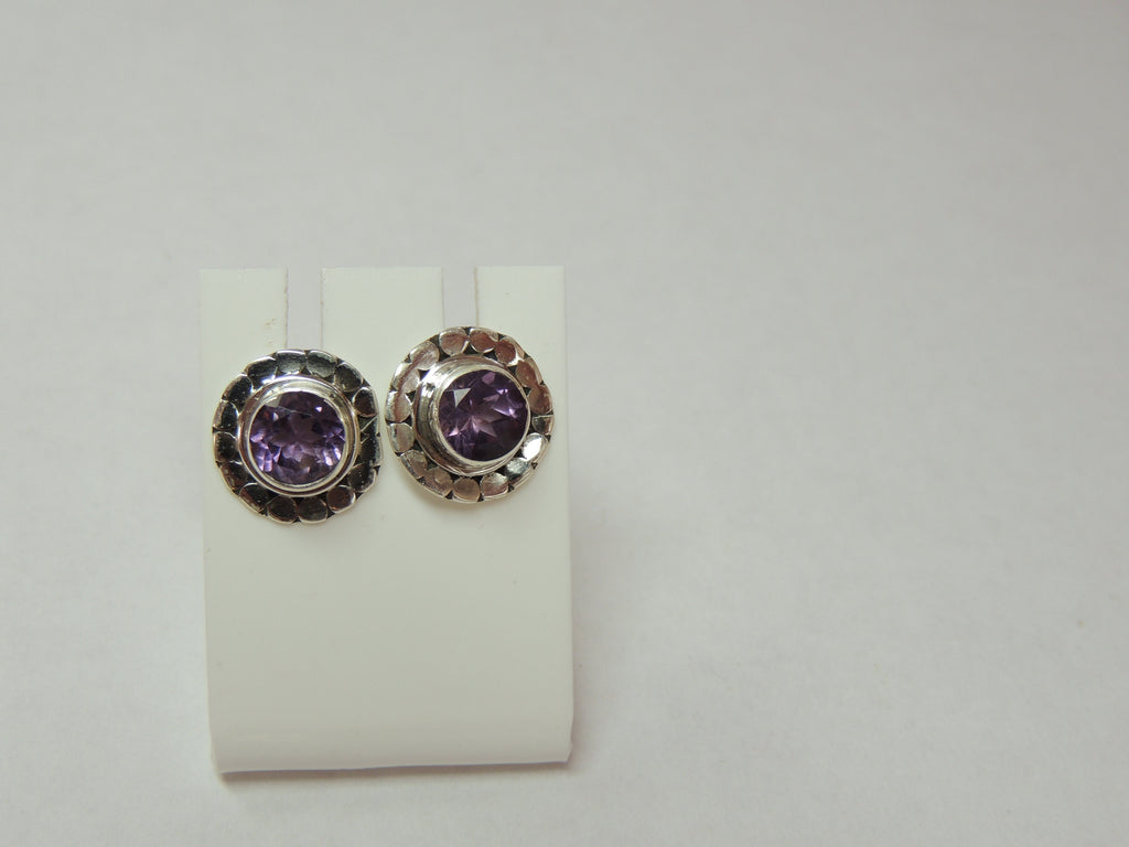 Edle 1,2 Carat leuchtende Amethyst Ohrstecker 925 Silber violetter Edelstien Top