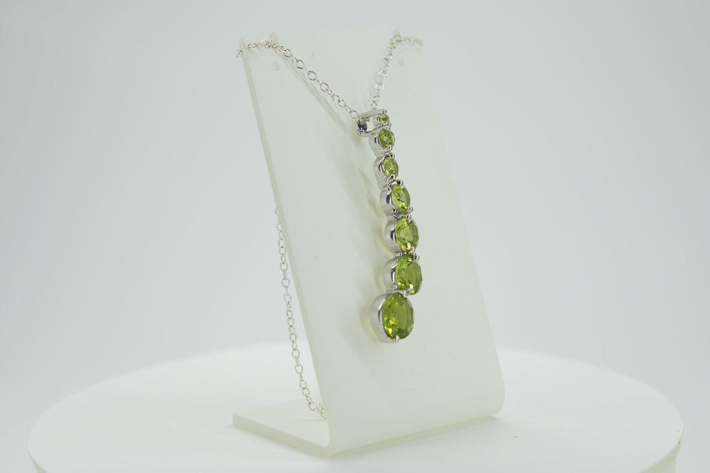 5,05 Carat Peridot Anhanger 925 Silber Collier Kette ein funkelnder Traum Top