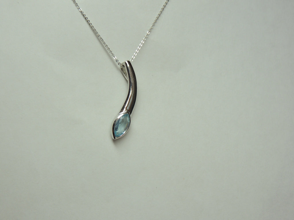 Edler 1,30 Carat Blautopas Anhanger 925 Silber Collier Kette Design pur