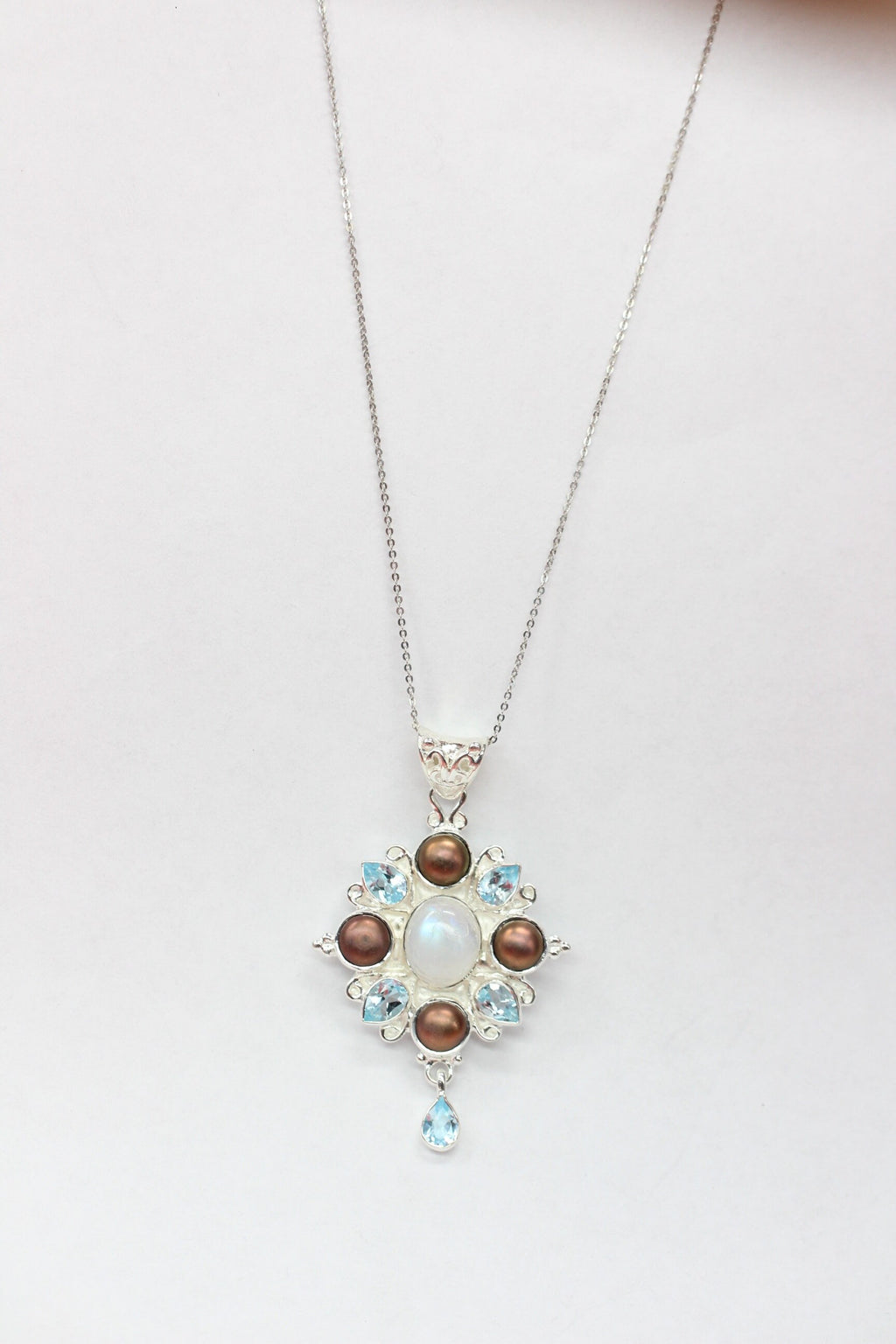 Edler 13,7 Carat Blautopas Perl Regenbogentopas Anhanger 925 Silber Collier Kett