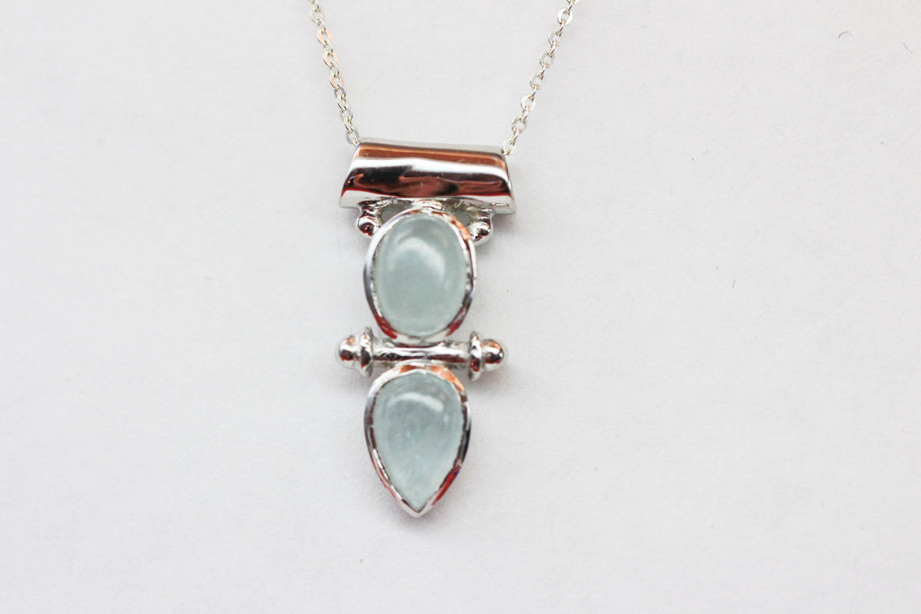 Design pur 2,85 Carat Blautopas Cabochon Anhanger 925 Silber Collier Kette