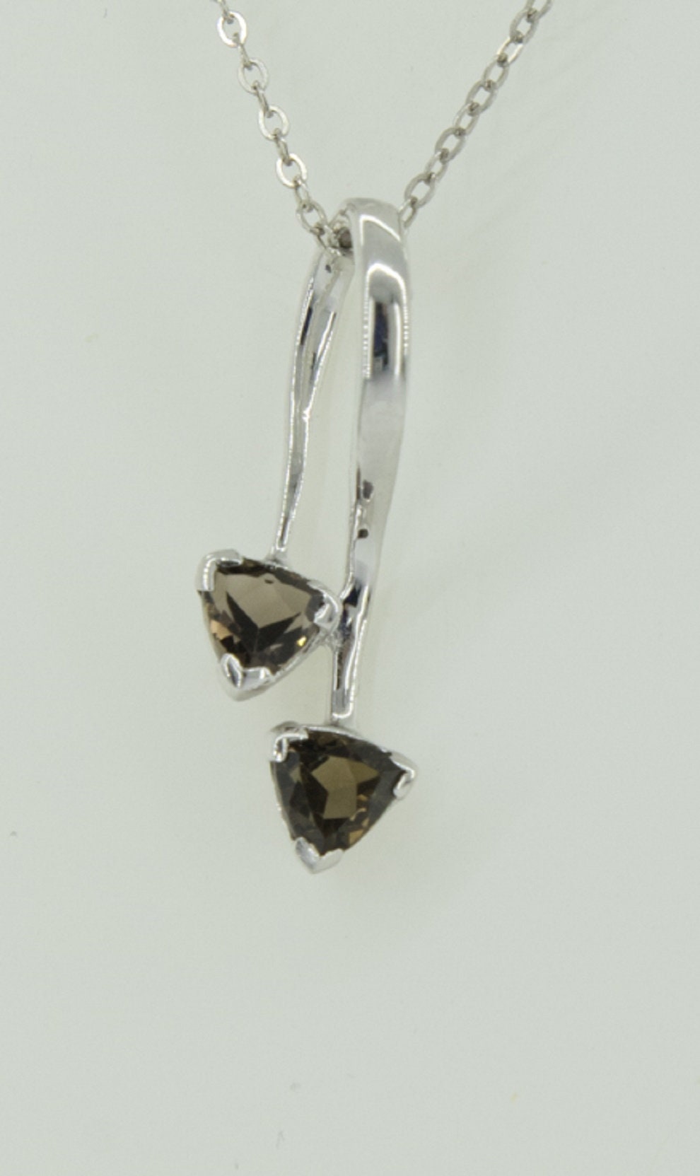 Edle 0,85 Carat Rauchquarz Anhanger Trillion 925 Silber Collier KetteEdelste