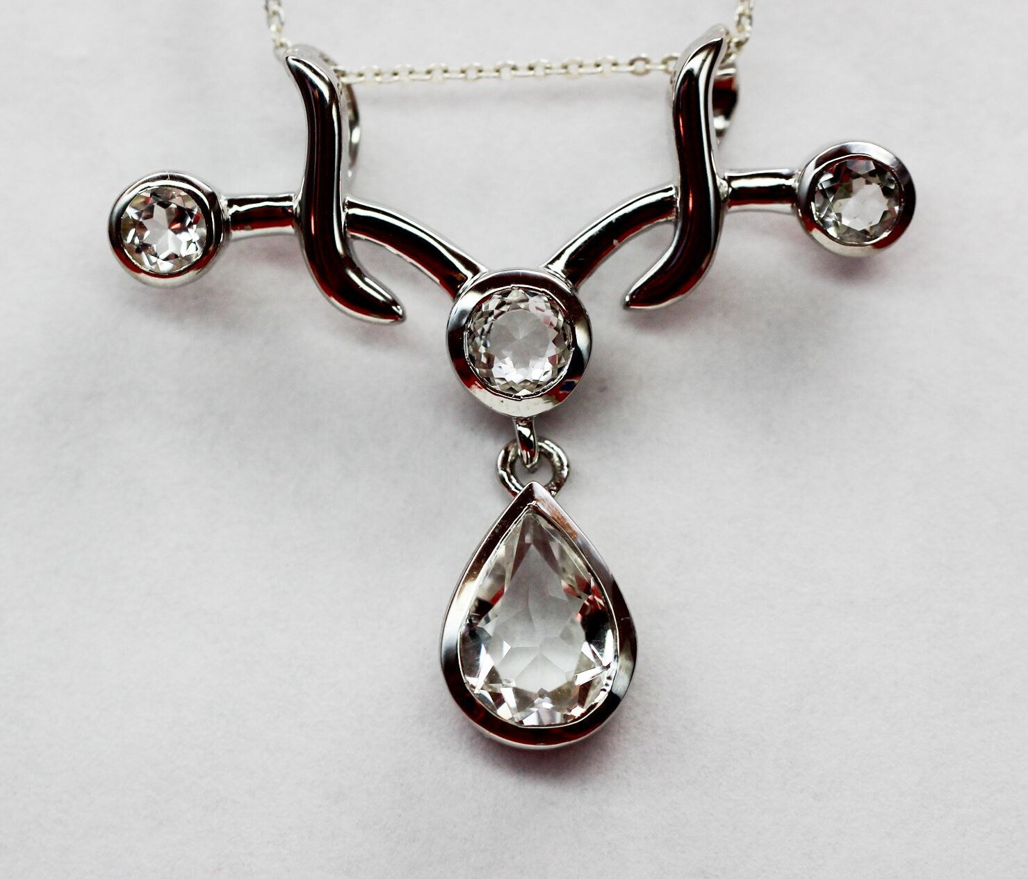 Edler 2,8 Carat weisstopas Anhanger 925 Silber Collier Kette weisser Topas