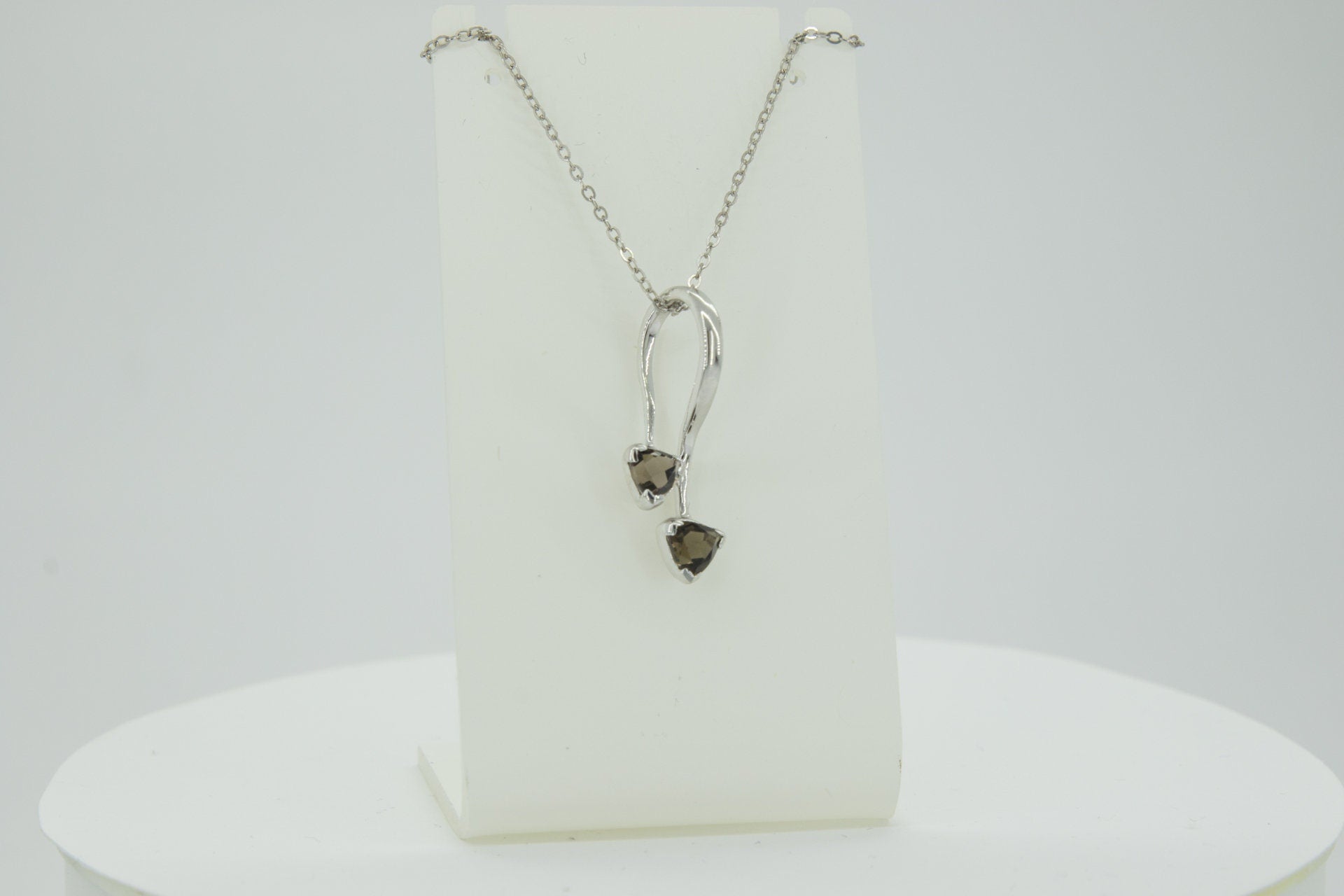 Edle 0,85 Carat Rauchquarz Anhanger Trillion 925 Silber Collier KetteEdelste