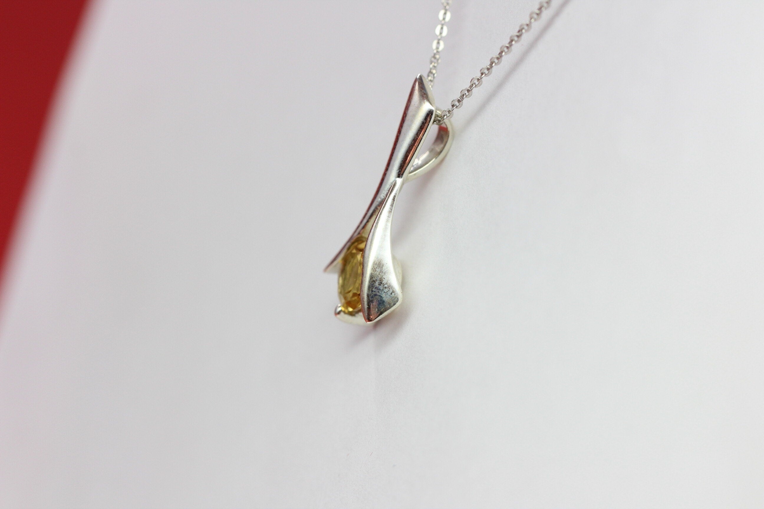 Edle 0,62 Carat Citrin Anhanger 925 Silber Collier Kette gelber Edelstein top