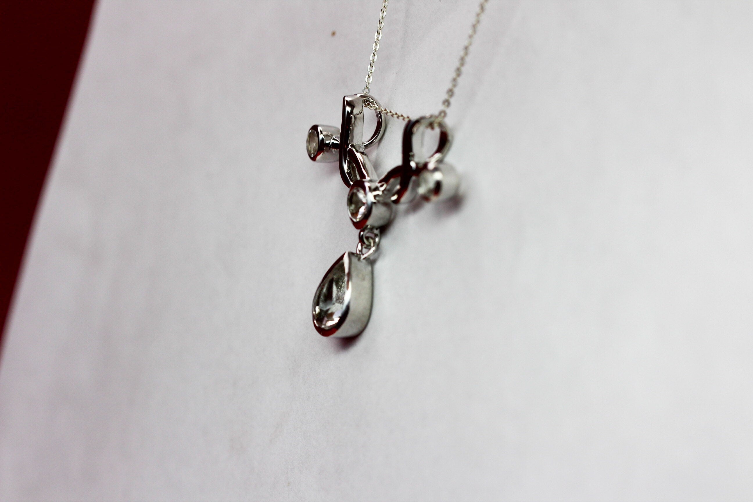 Edler 2,8 Carat weisstopas Anhanger 925 Silber Collier Kette weisser Topas