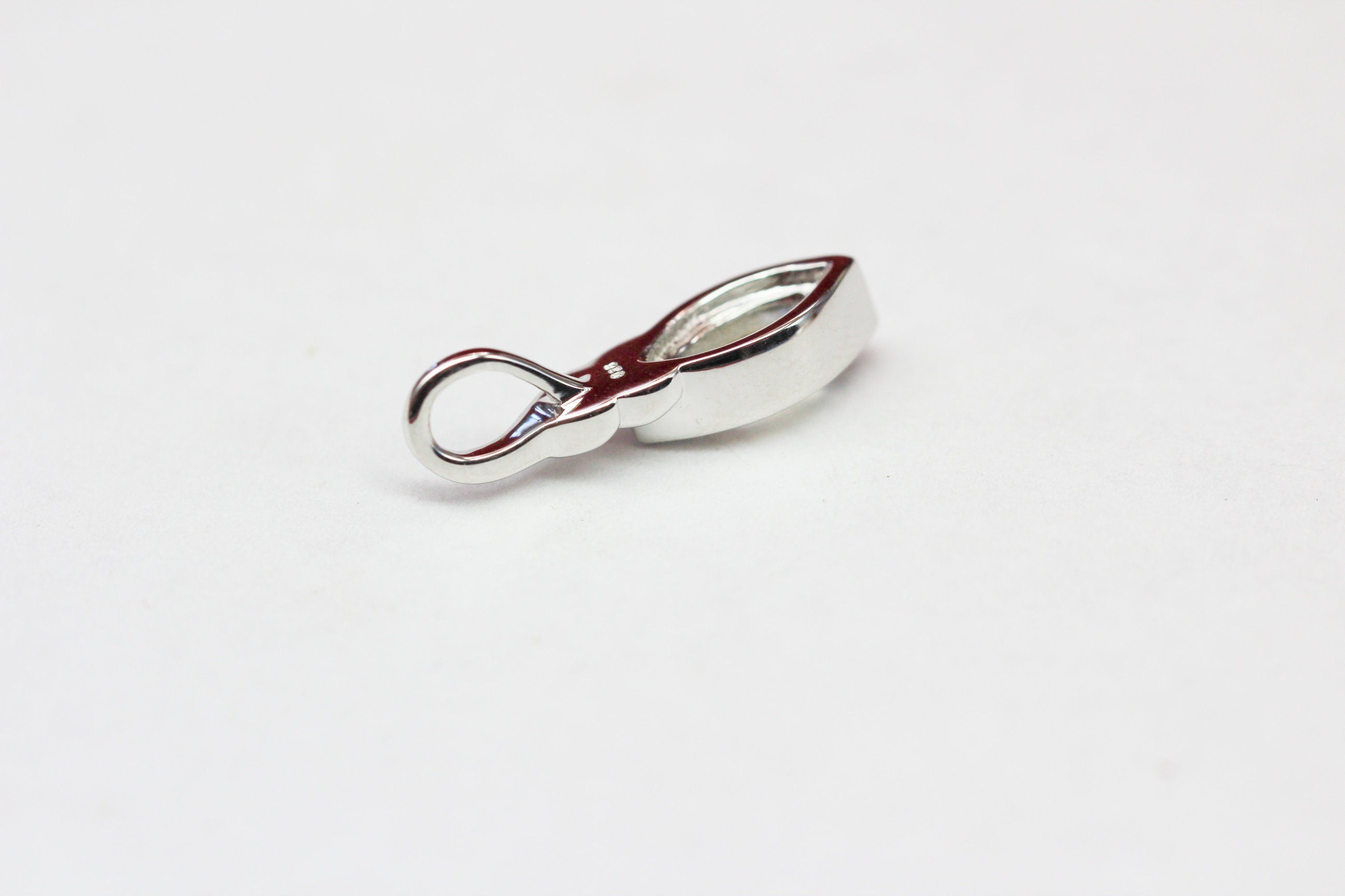 Edler 0,94 Carat Regenbogen Mondstein Anhanger 925 Silber Collier Kette Top