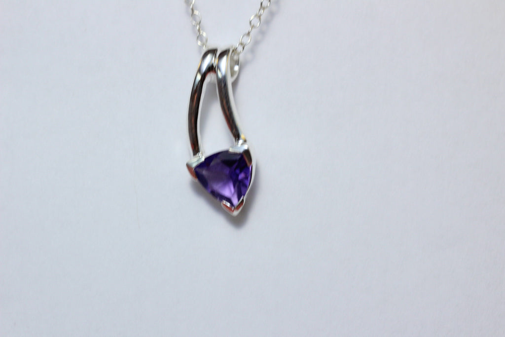 Edler 1,3 Carat Amethyst Anhanger 925 Silber Collier Kette violetter Edelstein