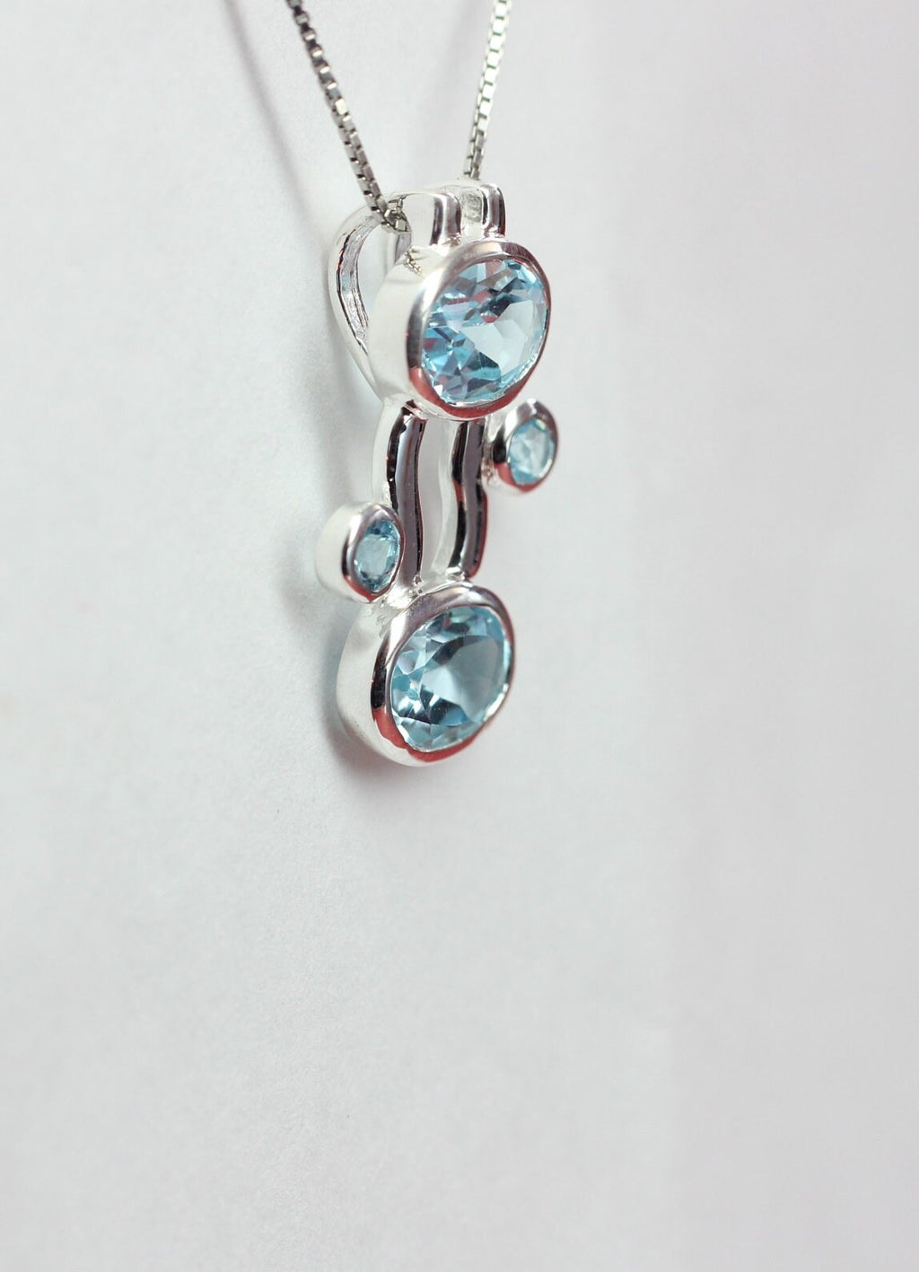 Designer 5,0 Carat Blautopas Anhanger Collier Kette sky blue Topas Designschmuck
