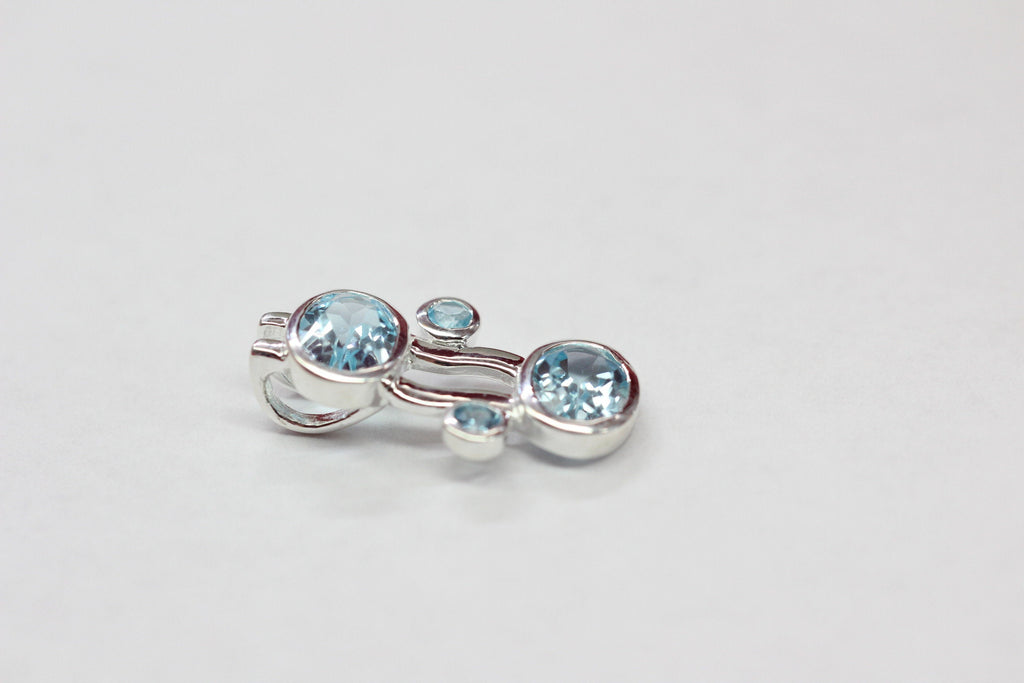 Designer 5,0 Carat Blautopas Anhanger Collier Kette sky blue Topas Designschmuck