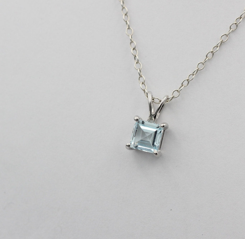 1 Carat Blautopas Anhänger 925 Silber Collier Kette sky blue Topas himmelbau