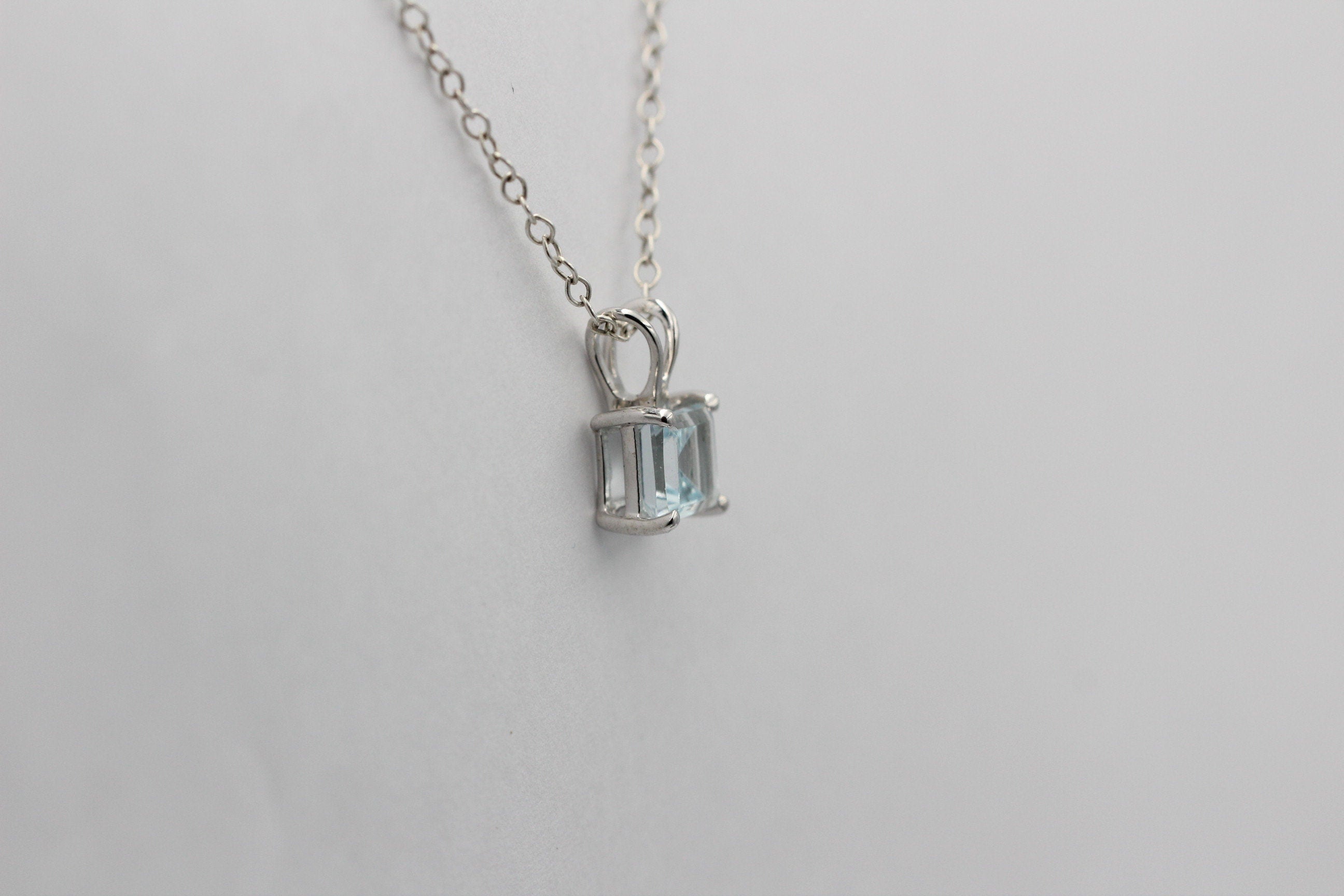 1 Carat Blautopas Anhänger 925 Silber Collier Kette sky blue Topas himmelbau